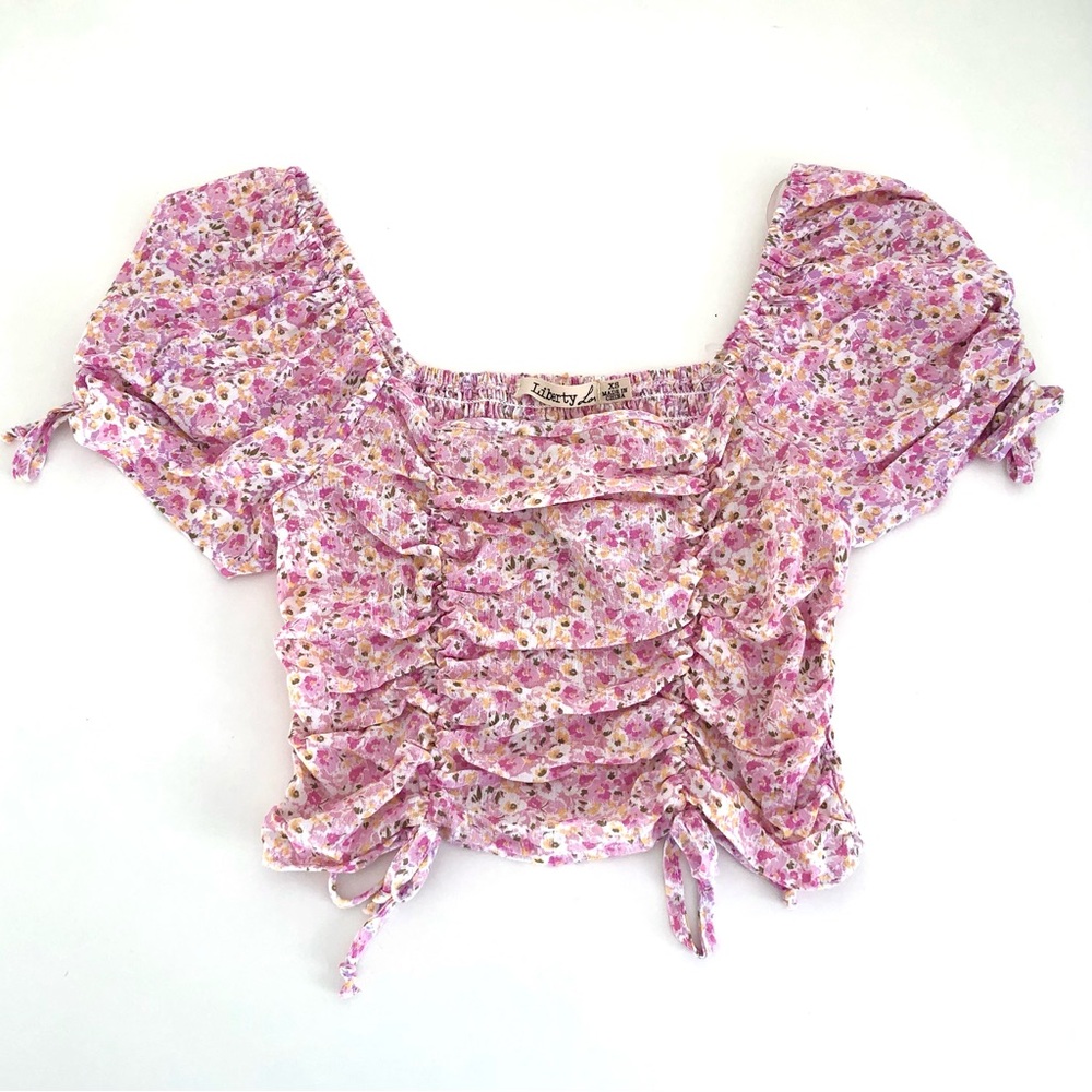 🎀 5/$25 Liberty Love Pink Floral Puff Sleeve Ruched Cropped Top sz XS